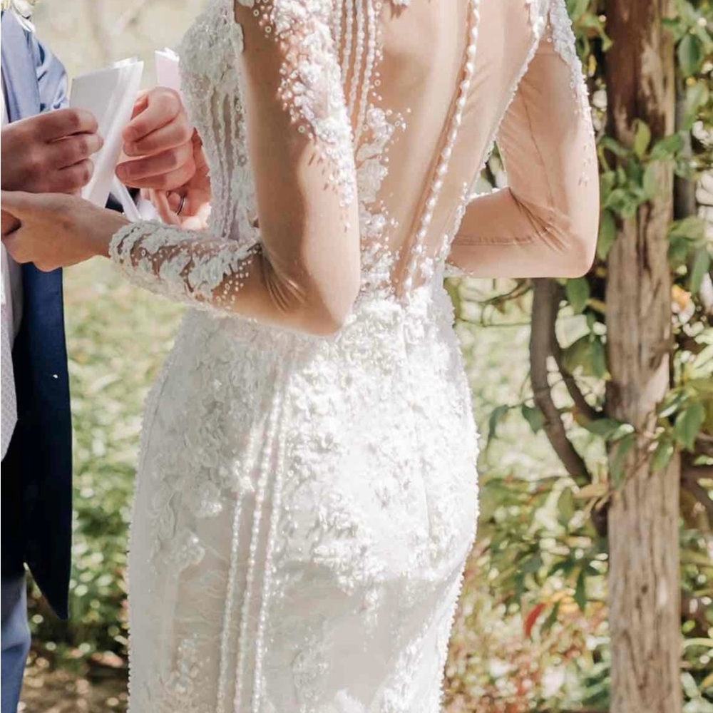 Pronovias Pickford Wedding Dress - Picture 6 of 8